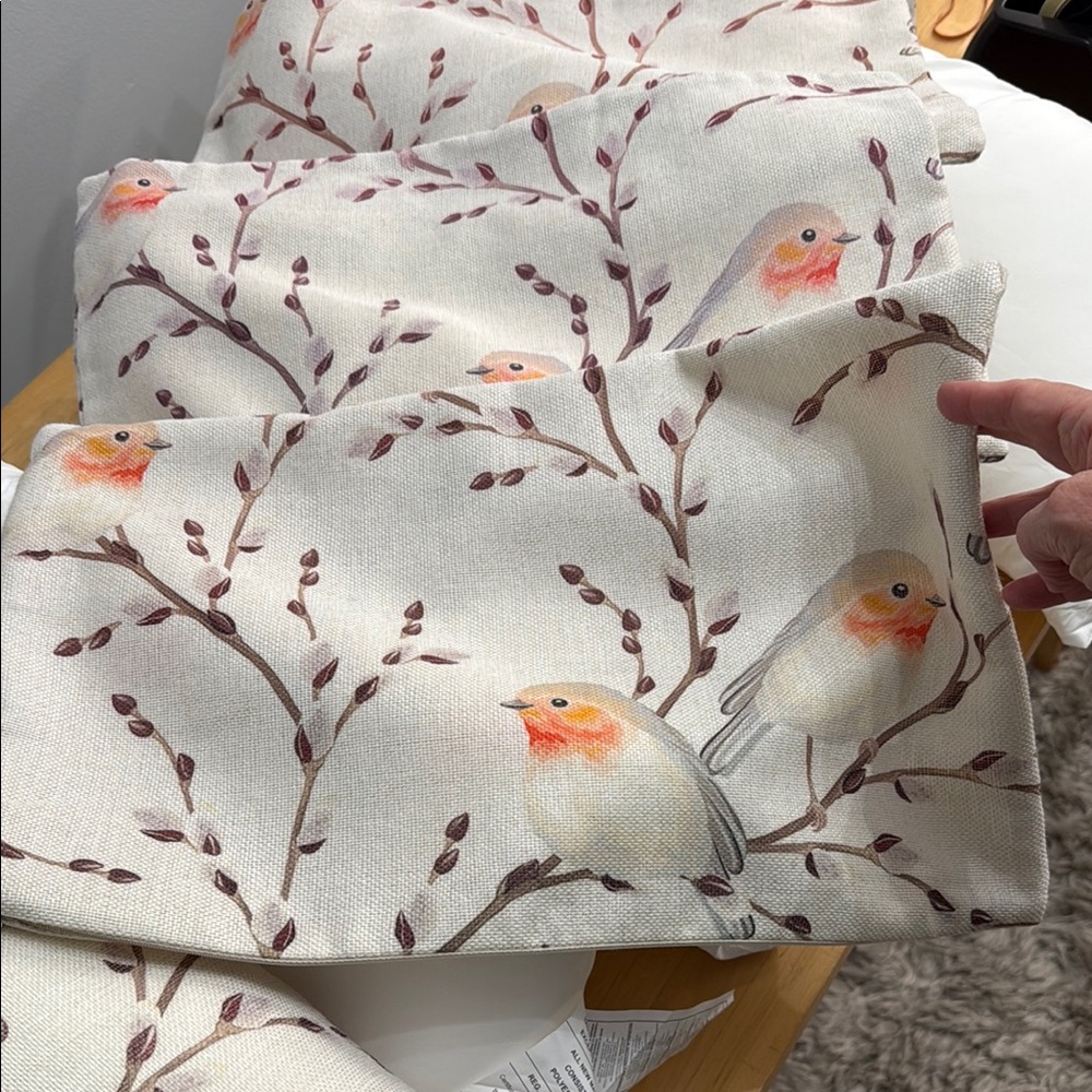2-PIECE-SET ACCENT PILLOWS BIRDS BRANCHES & BUDS WITH NEW UTOPIA PILLOW-INSERTS - Picture 9 of 14